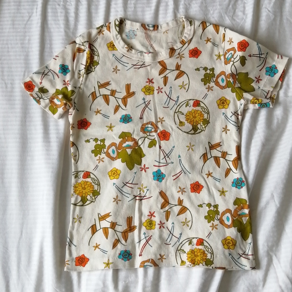 70s inspired tee